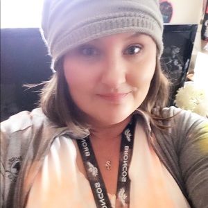 Meet your Posher, Debra